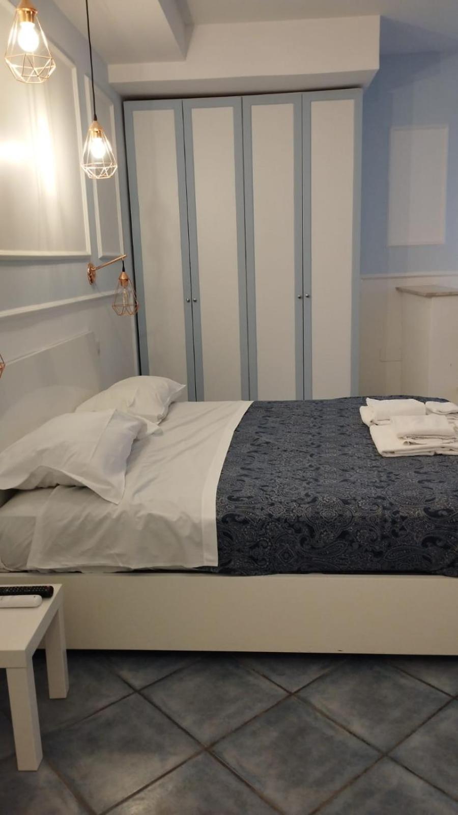 Residence E Appartamenti Bausan Νάπολη Εξωτερικό φωτογραφία